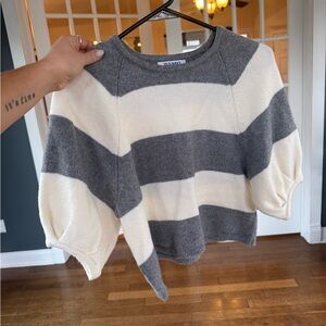 Old Navy Gray and Cream Striped Sweater